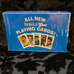 ELVIS : “The Best of Elvis” playing cards (unopened)